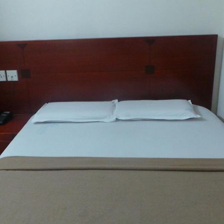 Kooloth Lake View Residency Hotel Coimbatore Exterior foto